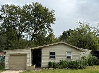 5429 Maple St, Mission, KS 66202