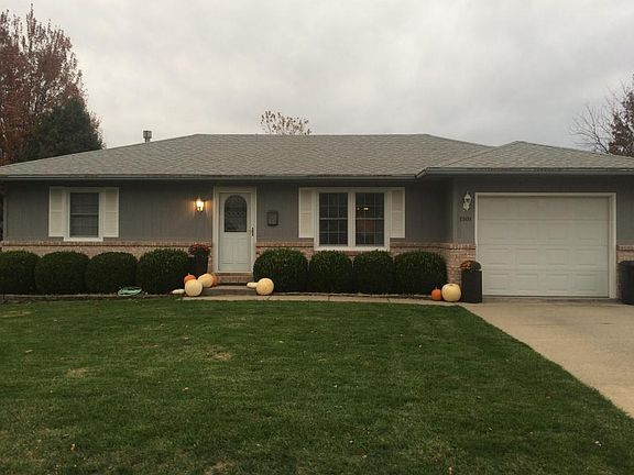 3rd image of 1101 S Highland Ct