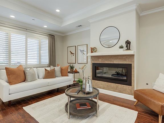 3rd image of 1378 Los Arboles Ave