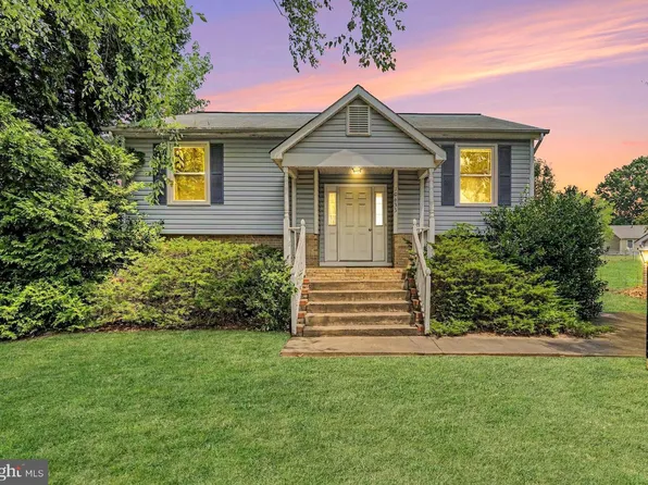 10633 Bent Tree Dr, Fredericksburg, VA 22407