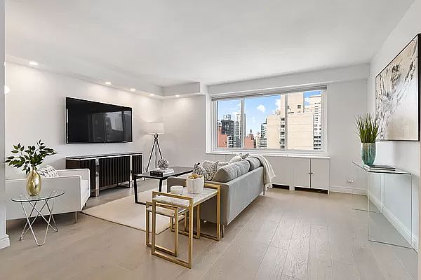 1st image of 401 E 86th St APT 20H