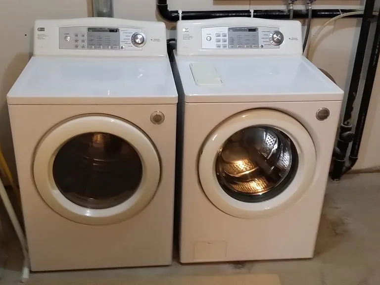 High Efficiency Washer/Dryer Provided!