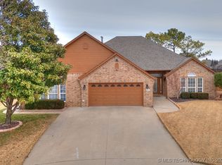 4671 E 144th Pl S, Bixby, OK 74008