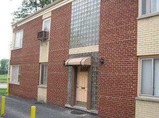 1307 S 9th Ave #2R, Maywood, IL 60153