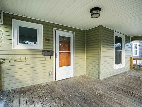4th image of 99 Linden Ave