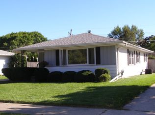 1123 Coronada Dr, Racine, WI 53402