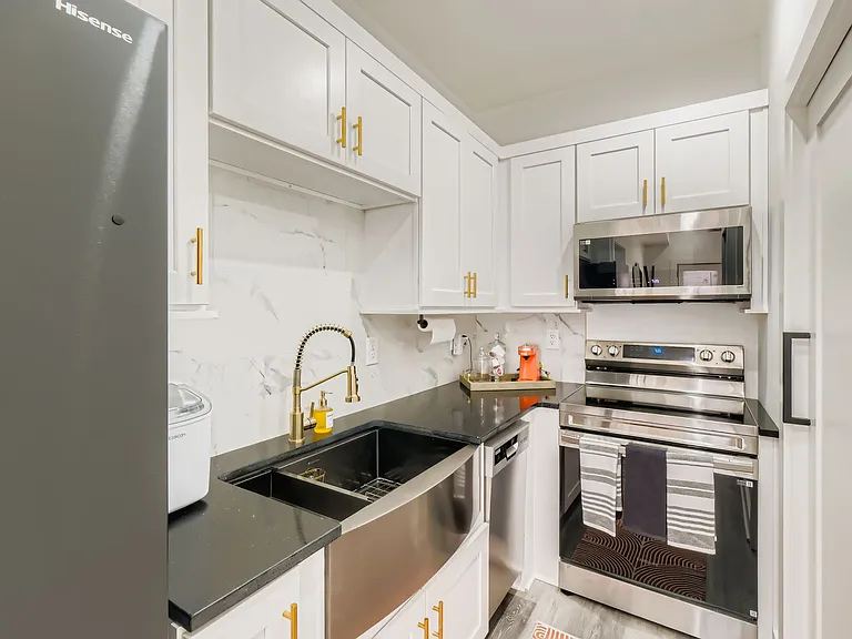 6305 Shannon Pkwy #114 — Photo 9