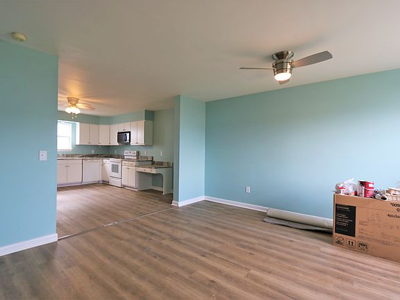 2nd image of 6315 Teal Ln
