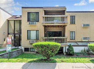 175 Mill Pond Rd UNIT 203, Hamden, CT 06514