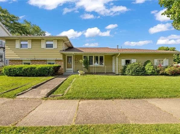 24 Gray St, Rochester, NY 14609