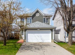 289 S Hidden Spring Grn NW, Calgary, AB T3A5N2