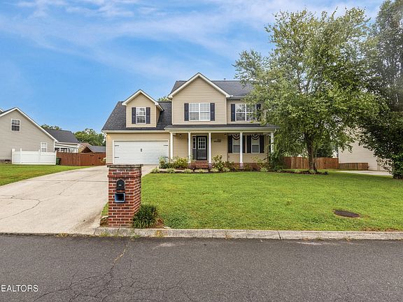 2nd image of 1136 Paxton Dr