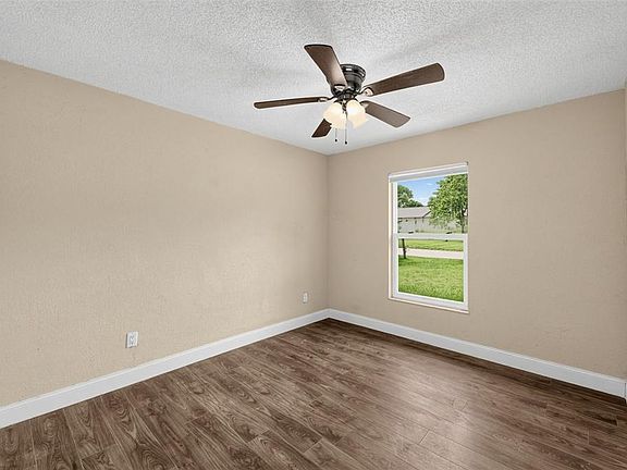 4th image of 14632 STATE STREET