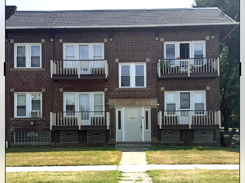 10917 Bernard Ave #7