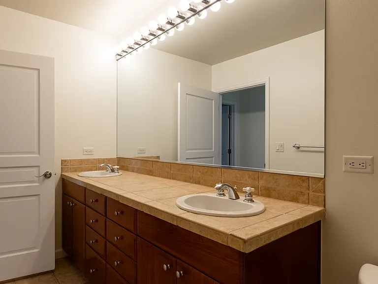25 N Downing St #2402 — Photo 29