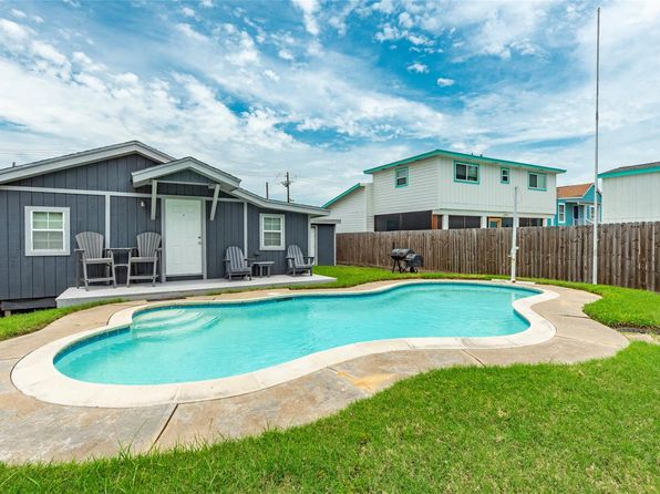 5819 Avenue R, Galveston, TX 77551