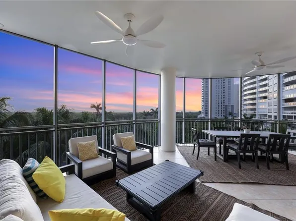 13675 VANDERBILT DR #510, NAPLES, FL 34110