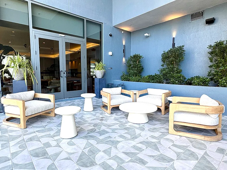 Outdoor deck - 38th floor