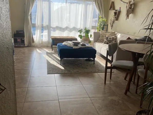 2127 Front St #1, San Diego, CA 92101