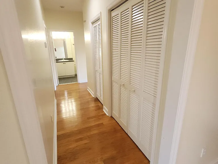 3625 Longfellow Rd — Photo 22
