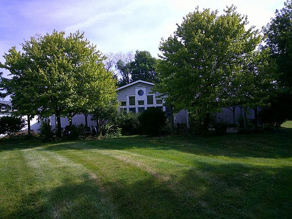 3rd image of 1433 Oakwood Ave
