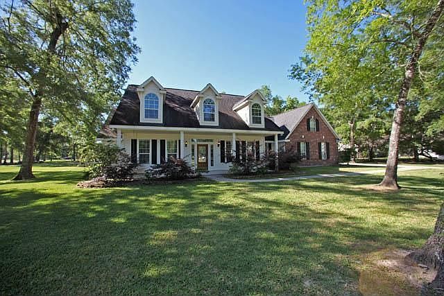1st image of 27411 Fairway Oaks Ct