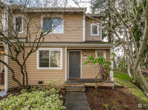 23917 12th Place S #2506, Des Moines, WA 98198