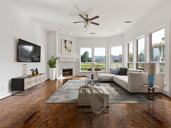 3rd image of 5652 Gleneagles Dr