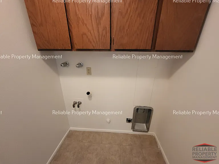 360 W Center St #4 — Photo 6