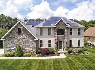 18 Scarlett Oak Cir, Egg Harbor Township, NJ 08234
