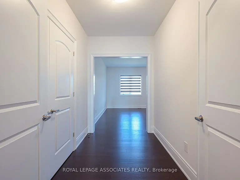 55 Raspberry Ridge Ave — Photo 23