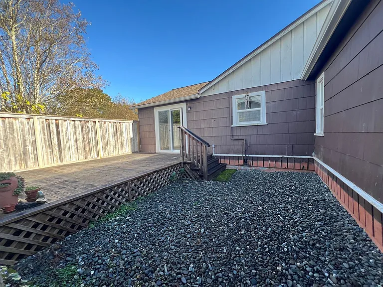 750 B St — Photo 13