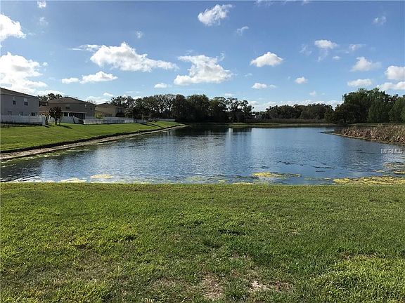 2nd image of 30914 Sonnet Glen Dr
