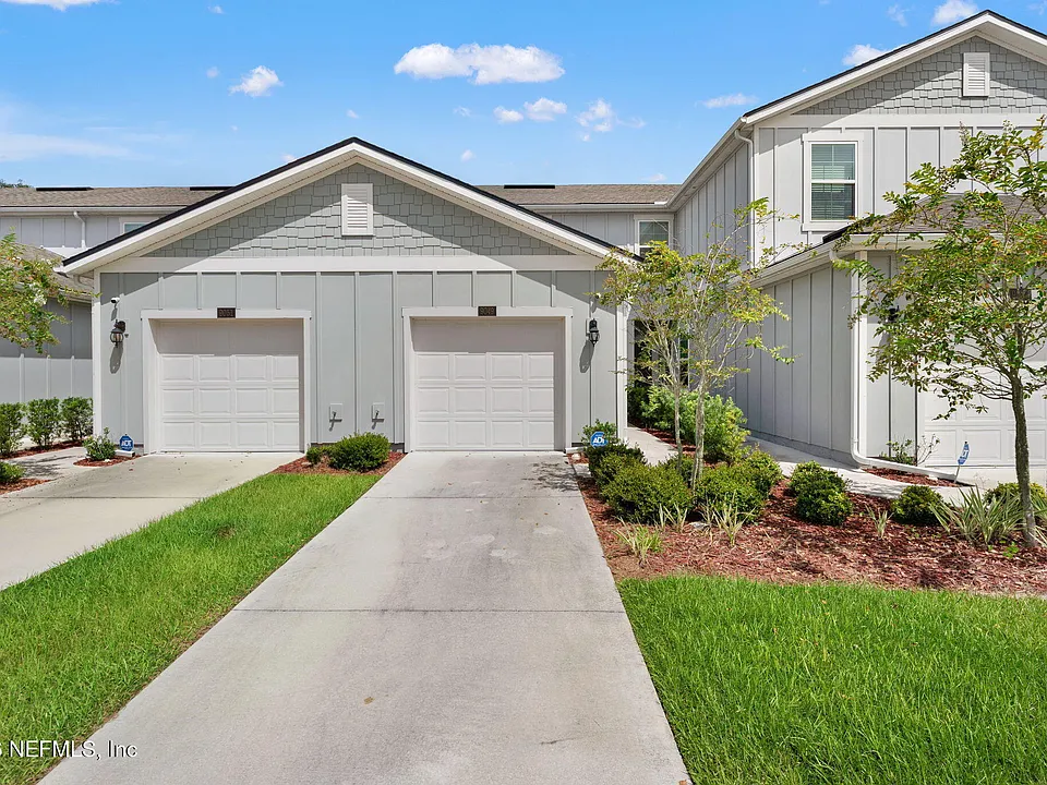 9049 Gifford Dr