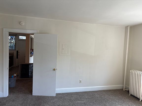 3rd image of 1200 Redgate Ave APT D2