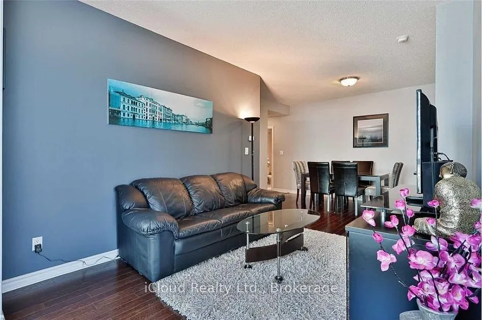 2 bed, $2,900 — Photo 3