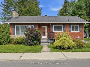 29 Catherine St E, North Glengarry, ON K0C1T0