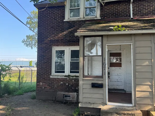1671 W 15th St, Erie, PA 16505