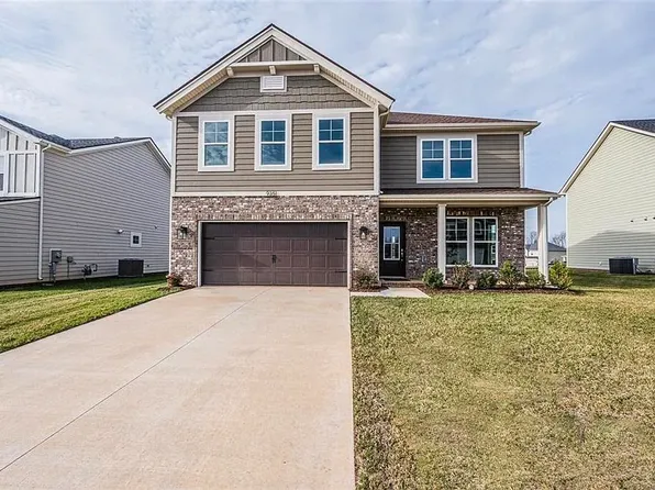 9351 Woodgate Cir, Bowling Green, KY 42104