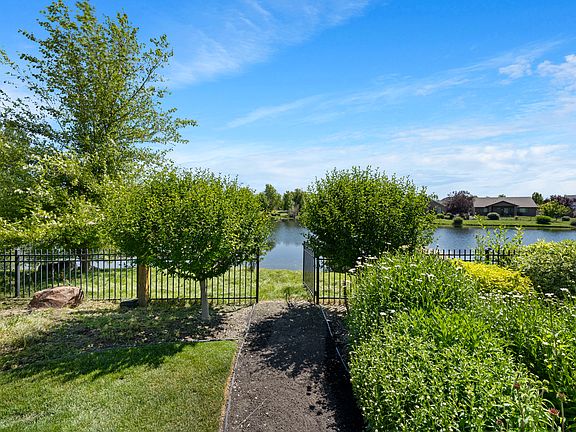 Waterfront tranquility: Step into your backyard and relax. Catch-and-release is offered at every pond in the Preserve Community.