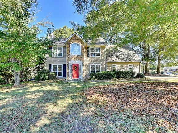 3rd image of 149 Leighs Grove Ct