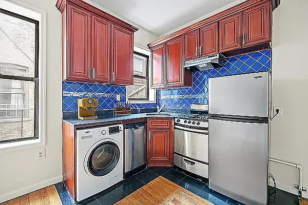 Rented by Vector New York, LLC | media 4