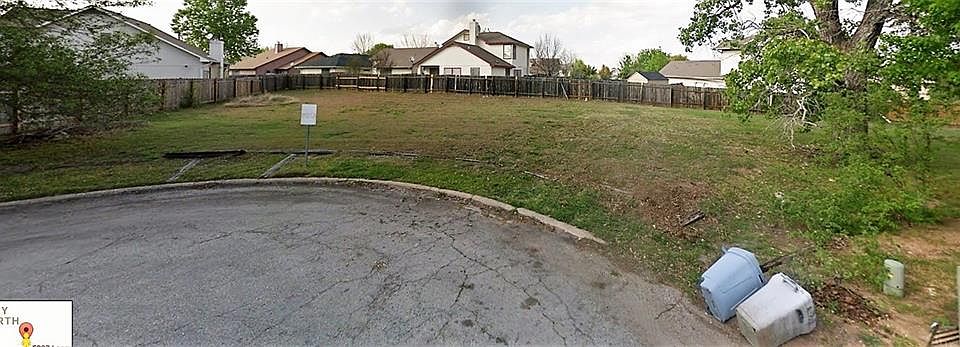 1st image of 5237 Langwood Dr