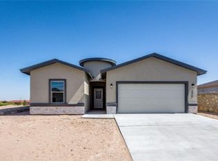 862 Maple Park Ave, Sunland Park, NM 88008