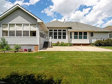 726 Homestead Pointe Dr, Orrville, OH 44667 | Zillow