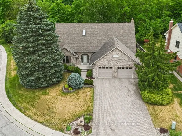 74 Mill Rd, Thames Centre, ON N0L 1G2