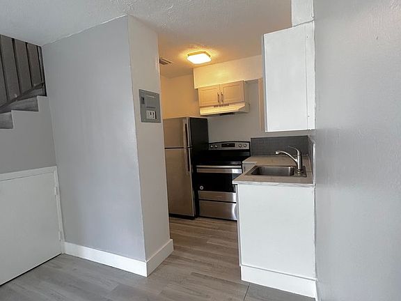 2nd image of 1045 NE 8th Ave #67