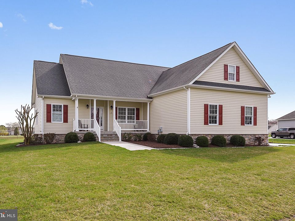 1st image of 42 Beacon Cir