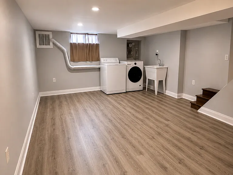 1805 S 20th St — Photo 17