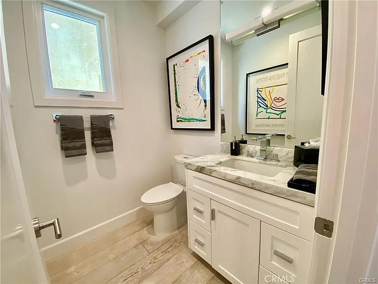 203 Sapphire Ave — Photo 17